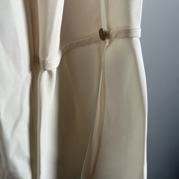 Lafayette 148 New York 100% Silk Blouse- Large - Picture 10 of 10